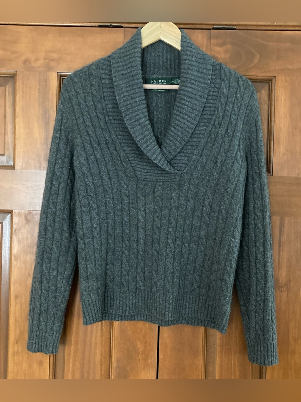 Ralph Lauren Gray Cable-Knit Shawl Collar 100% cashmere Sweater women’s medium